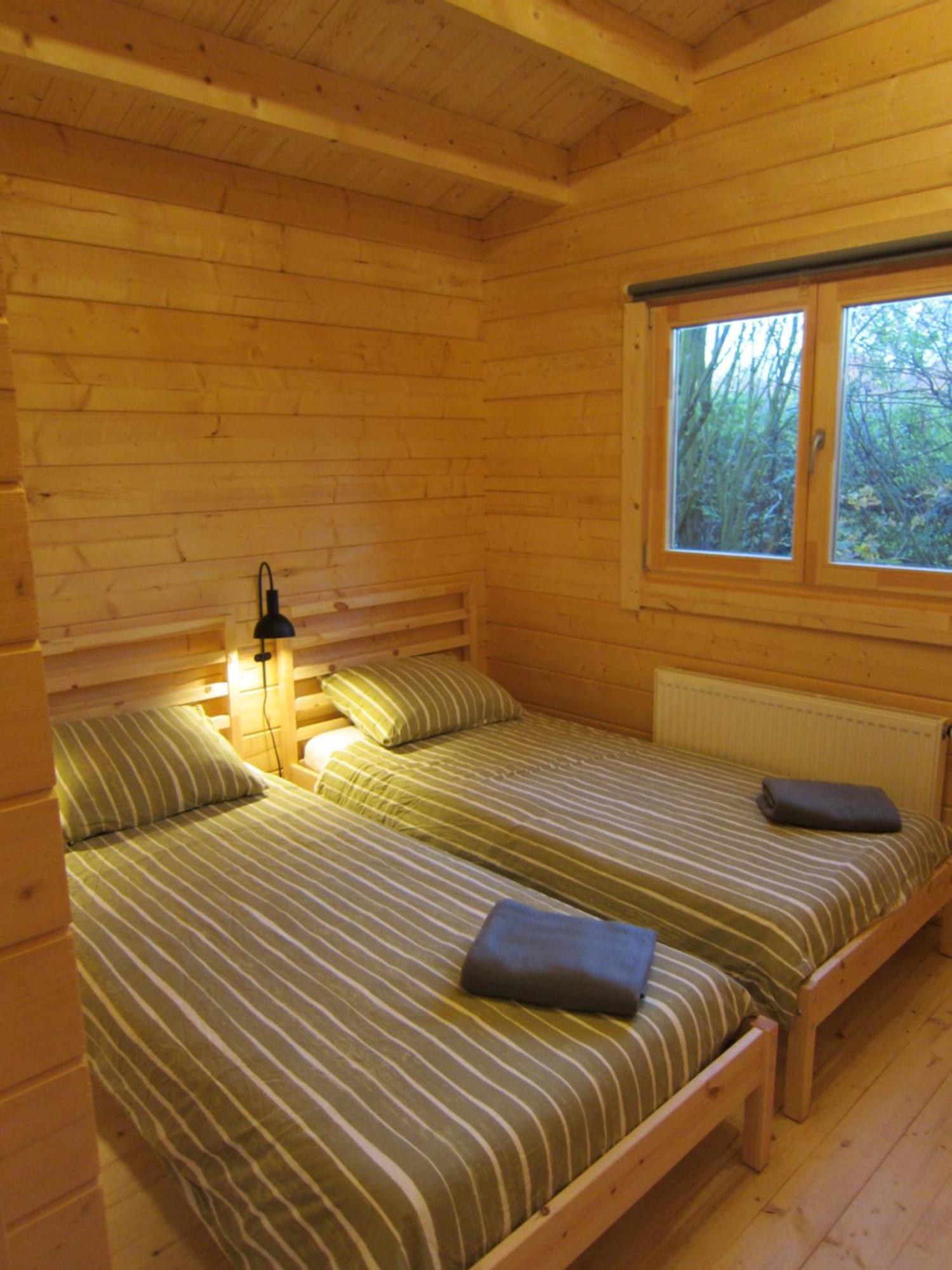 Hderh - Eco Lodge Op Vakantiepark De Ijsvogel, Zwembaden, Kids Fun, Natuur En Rust フォールトハイゼン エクステリア 写真
