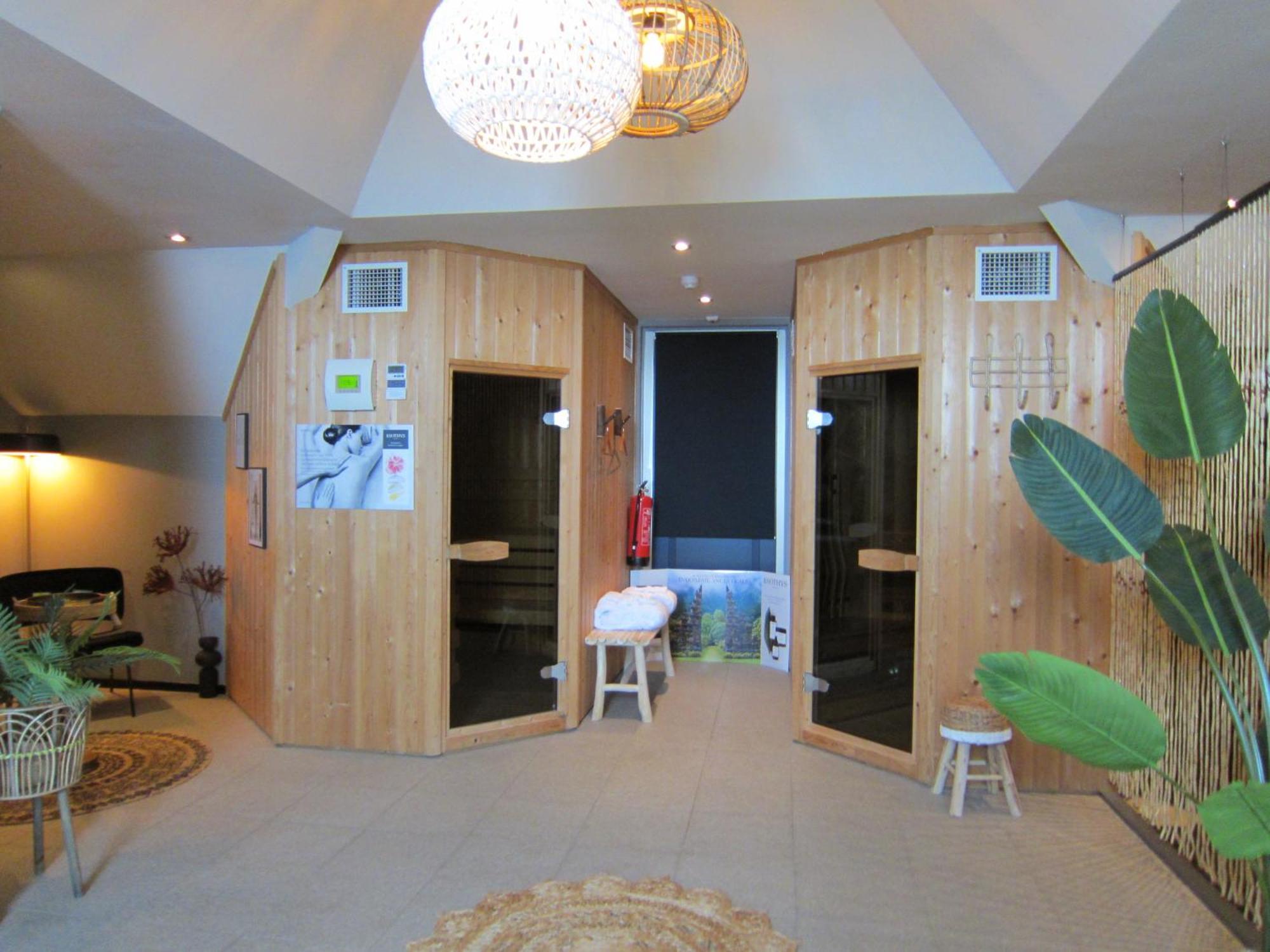 Hderh - Eco Lodge Op Vakantiepark De Ijsvogel, Zwembaden, Kids Fun, Natuur En Rust フォールトハイゼン エクステリア 写真